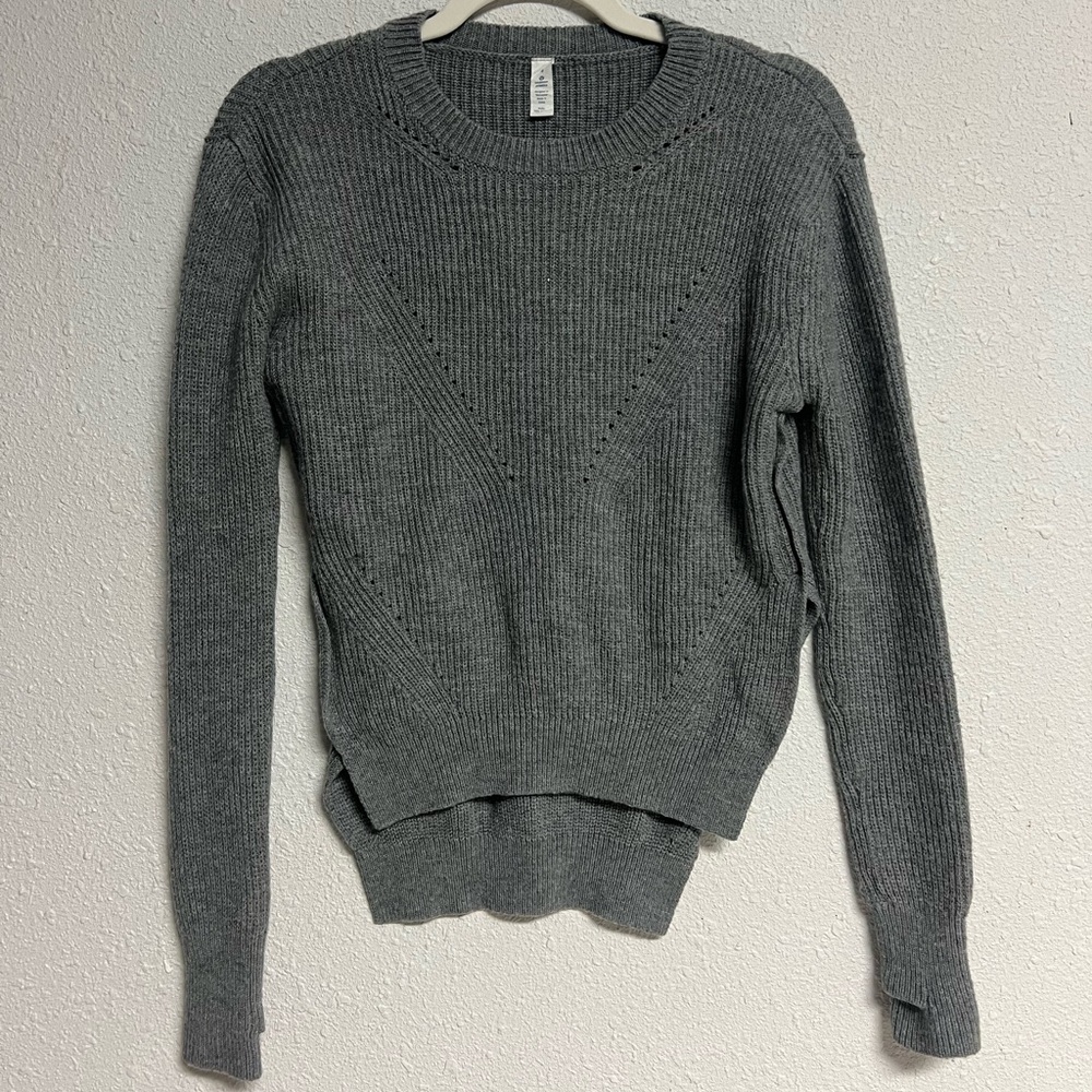 Lululemon sweater
